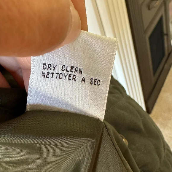 Talbots Quilted Olive Green Vest- Size Large - Picture 5 of 5